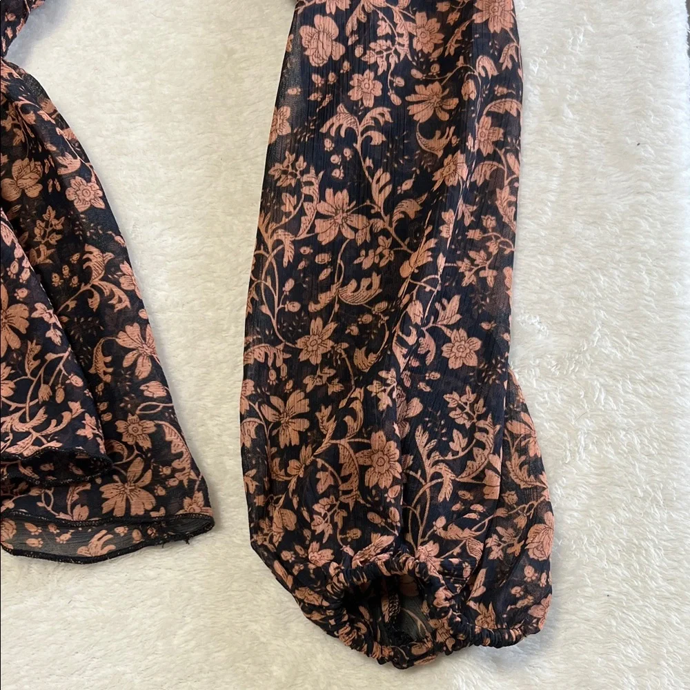 Lulu's She’s The Sweetest Black and Brown Floral Long Sleeve Sheer Blouse Size S - Picture 8 of 12